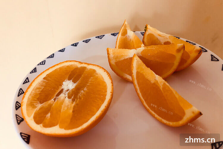 最近想尝试一下新的橙子吃法，橙子可以煮吗？橙子煮多久？