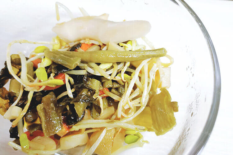 想吃酸菜了，东北大头菜酸菜的腌制方法是什么？
