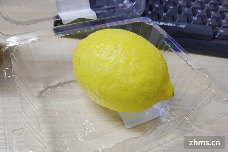 今天想做一些金桔柠檬冲水喝，金桔柠檬冰糖熬制多久？