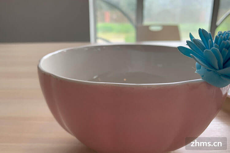 陶瓷碗首次使用应该怎么做