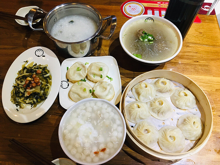 抚顺最上海的灌汤包终于被我吃到了！