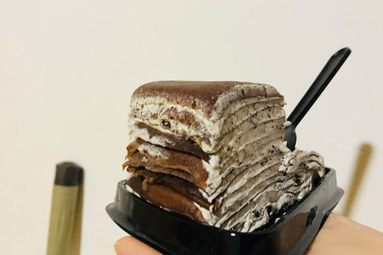 过生日总想吃个蛋糕，千层蛋糕一磅有多少寸