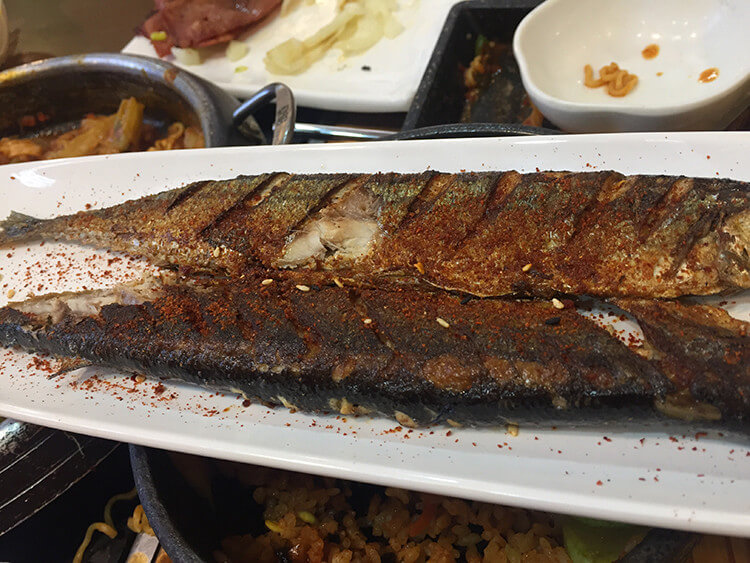 南充这家韩国料理不仅不对火锅好吃，烤河鳗更是不容错过
