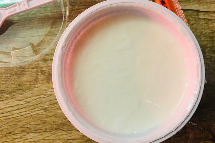 最近特别爱吃炒酸奶，有一个疑问，炒酸奶一杯酸奶可以炒几份？
