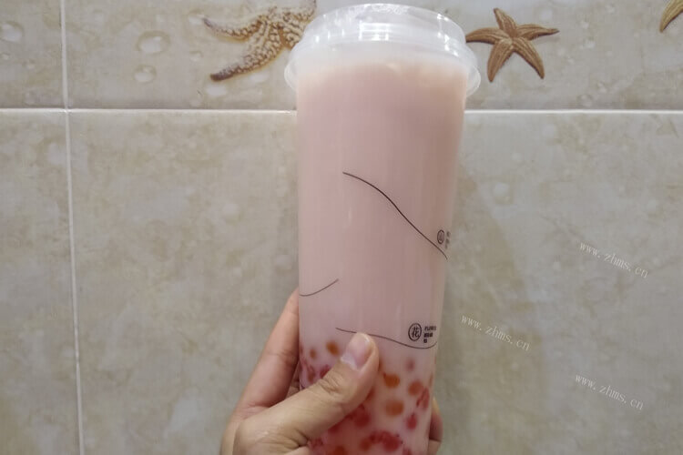 晚上点了外卖奶茶，奶茶放冰箱隔夜还能喝？