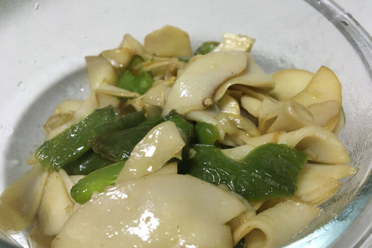 买了杏鲍菇回来吃，问一下杏鲍菇炒熟发苦为什么？