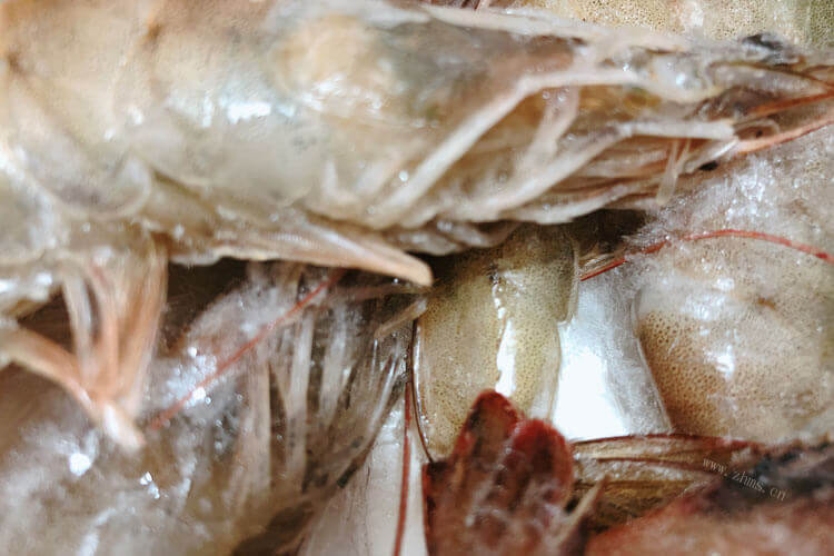 想吃点刺身，基围虾可以做刺身吗？