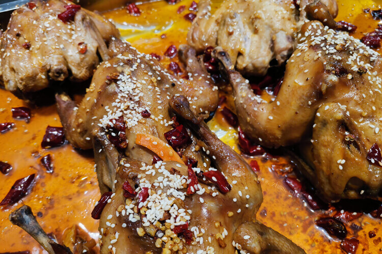 家里有超级多的鸡肉，请问芦丁鸡的市场价格？