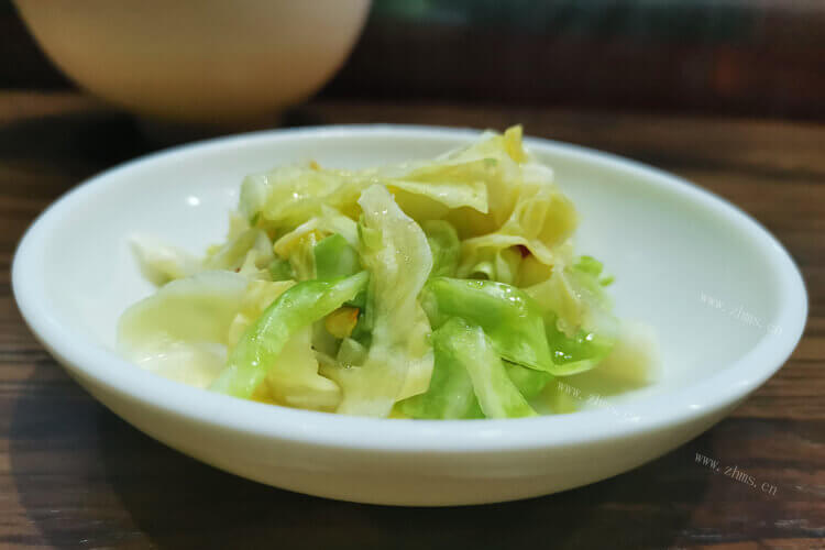 四川泡菜非常有名，四川泡菜中有哪些微生物