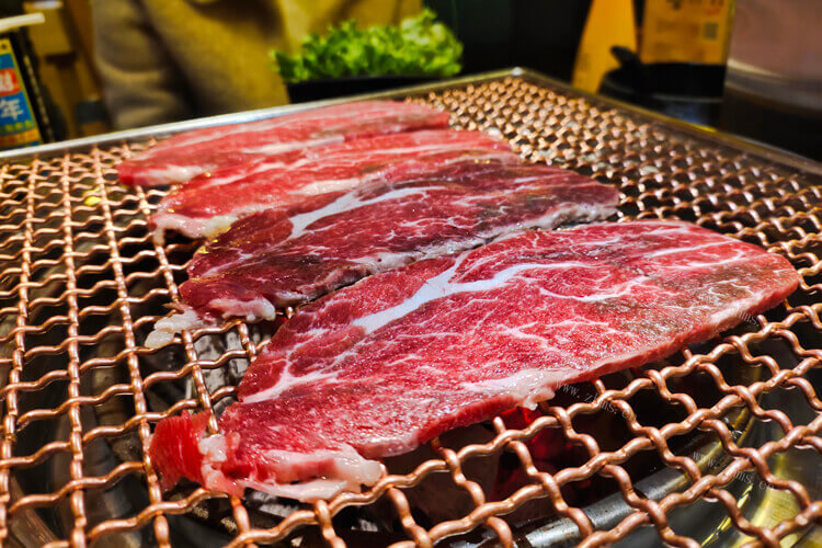 牛肉做法多样，西红柿炖牛肉怎样炖牛肉好吃？