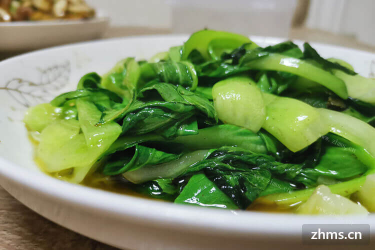 立秋吃菠菜丸子汤这种炖菜很合适，立秋后吃什么炒菜好呢？