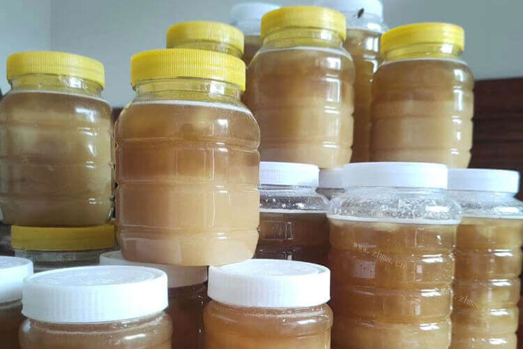 蜂蜜是生活中非常好的一种饮品，蜂蜜如何鉴别真假?