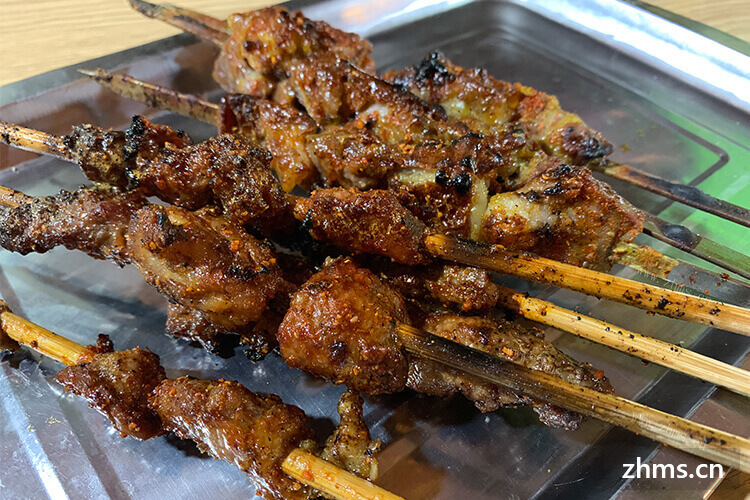 想自己在家做新疆羊肉串儿，那么新疆羊肉串怎么做好吃又不腥呢？
