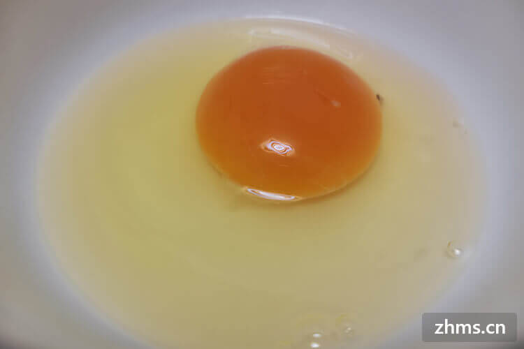 如何区分蛋清和蛋黄呢?有什么小妙招吗？