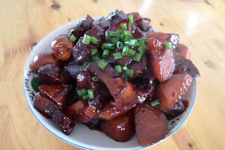 家里剩了一些红烧肉，红烧肉吃不完冷藏会变？
