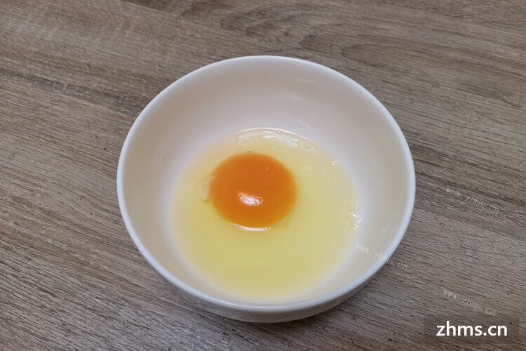 鸡蛋主要就是由鸡蛋清鸡蛋黄组成的，鸡蛋蛋清好消化还是蛋黄呢？