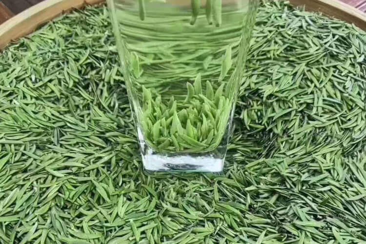 深夜食堂的白桃乌龙茶口感是不是很好喝呀？有人喝过吗？