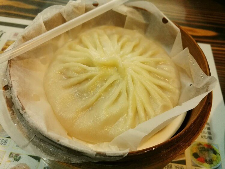 超正宗的一家上海汤包馆，蟹黄包生煎包和在上海本地的味道没差