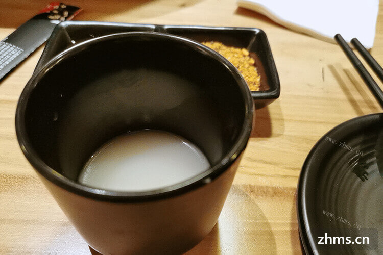 米酒就是永糯米制作而成的，做米酒的糯米要蒸多久时间呀？
