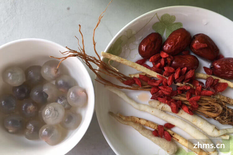 红枣什么时候成熟？家里的红枣好吃还是外面卖的好吃？