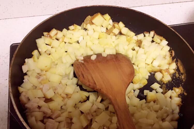 做豆角，豆角土豆卤怎么做好吃？