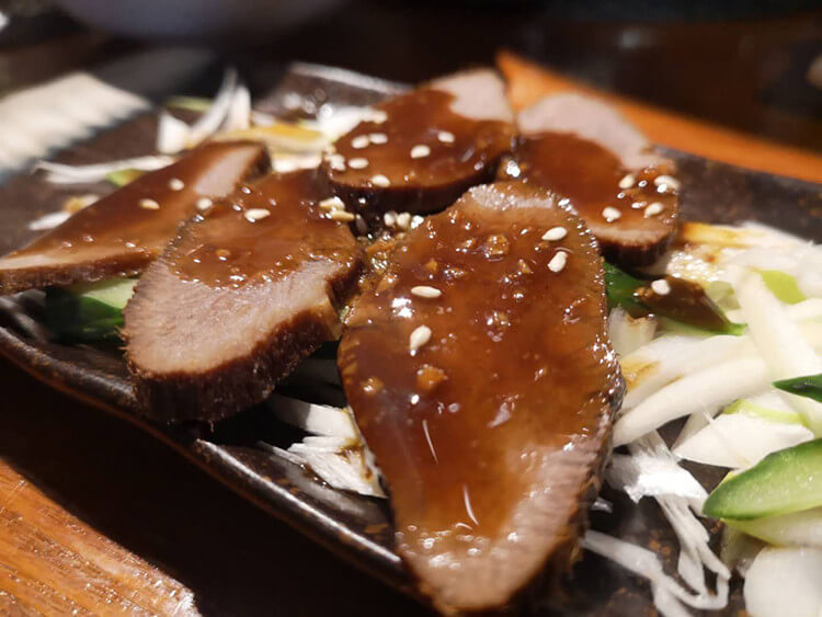 这家日式风格十足的烧肉店，每种肉的口感都超有特色！