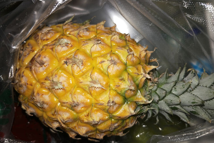 这个季节有很多卖菠萝蜜的，菠萝蜜的皮能干什么用?