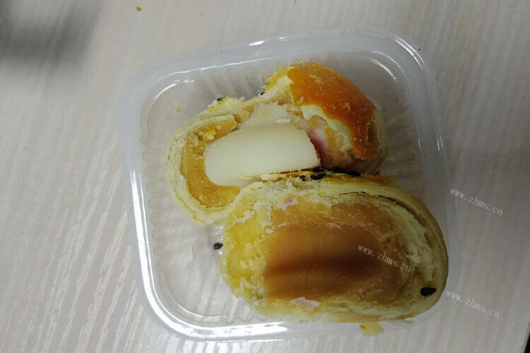 妹妹最近想吃月饼，有谁知道香港冰皮月饼品牌有哪些吗？