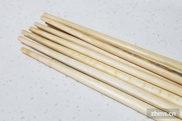 家中用的筷子是什么材质的好