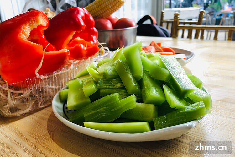 莴笋是油麦菜吗 莴笋是油麦菜吗