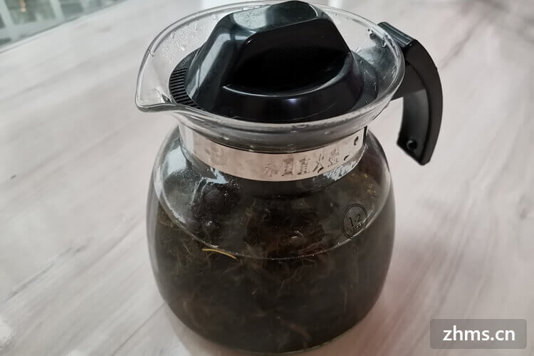 茶壶里的水垢怎么去除？有什么好方法？