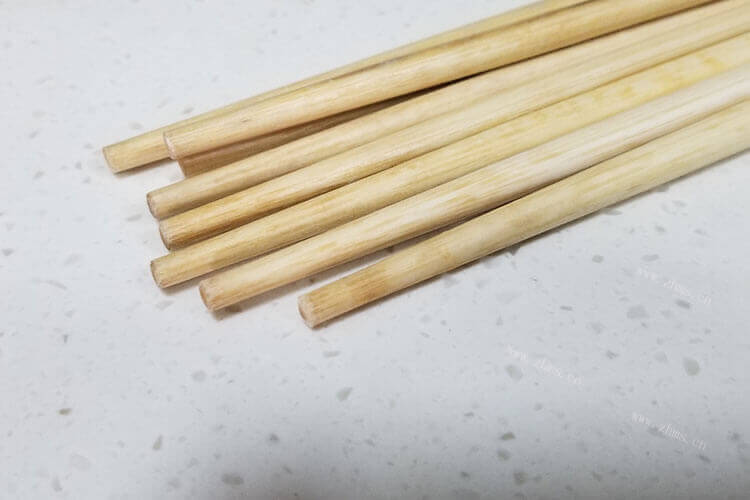 想买一双耐用的筷子，铁木鸡翅木筷子哪个好？