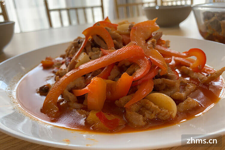 特色米饭加盟排行榜靠谱吗？目前做特色米饭轻松吗？