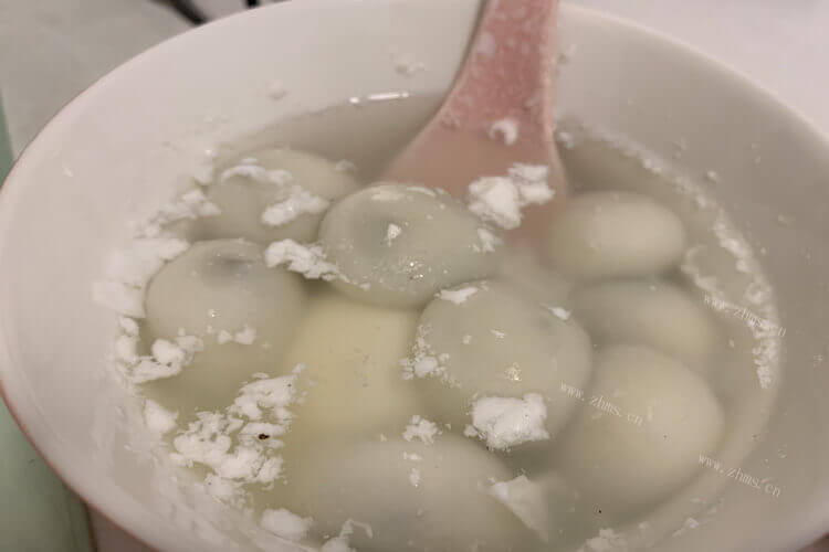 想在家里煮速冻汤圆，怎样煮速冻汤圆才好吃呢？