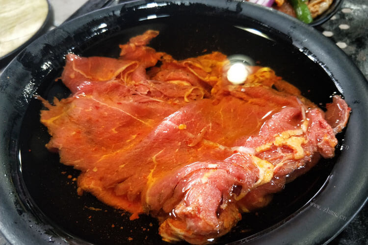 牛肉，西红柿和土豆味道都不错，牛肉烧西红柿加土豆怎么做？