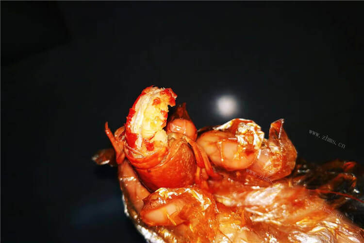 油焖小龙虾说比较好吃的，湖北香辣油焖小龙虾做法怎么样啊？