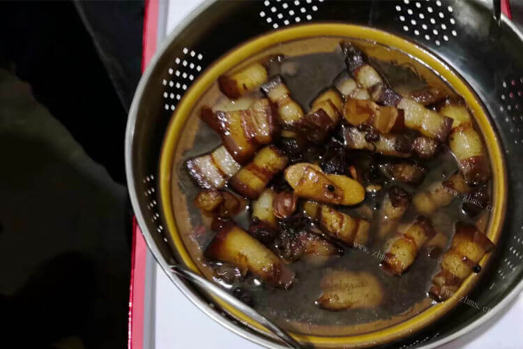 我想买红烧肉，红烧肉一大堆需要多少五花肉？