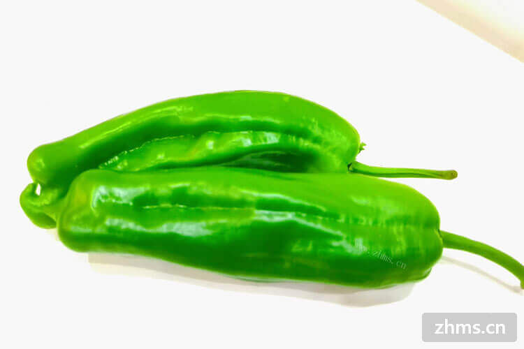 最近想吃青椒，又分不清楚青椒和辣椒，想知道青椒是辣椒吗？