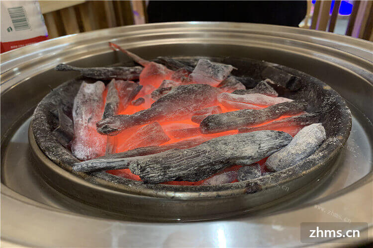 想开深圳燚青春泥炉烤肉，开一家店铺需要注意什么？