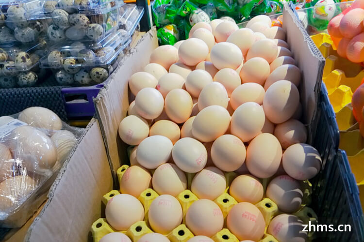 鸡蛋摇晃有声音还能吃吗？如何分辨是否为新鲜的鸡蛋？