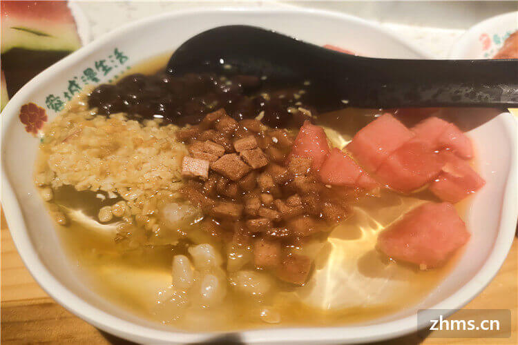 玫瑰味冰粉怎么做 玫瑰味冰粉怎么做