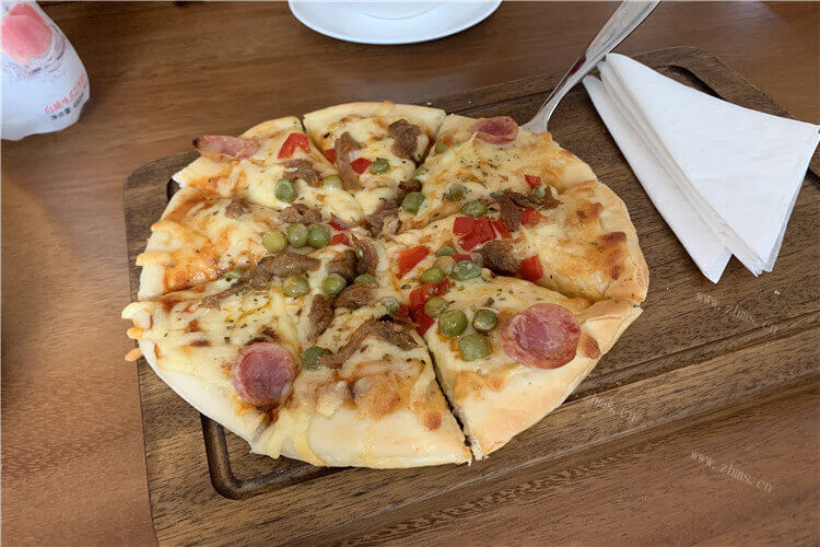 香蕉水果披萨咋样，这个味道好不好吃啊？