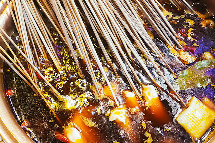 成都串串比较出名，成都串串香哪家店的好吃？