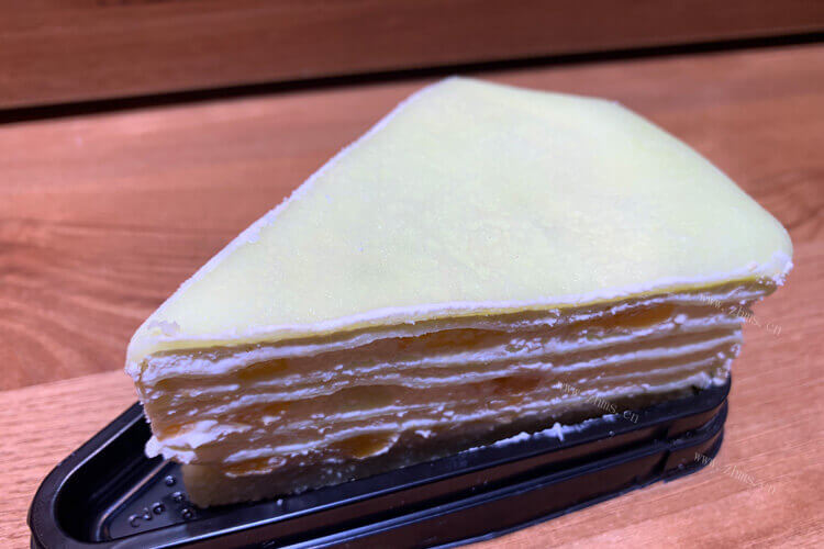 想吃榴莲蛋糕，请问湛江哪里千层榴莲蛋糕好吃？