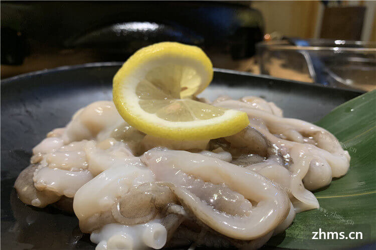 在海鲜市场买了一条章鱼，问章鱼的营养价值有哪些？
