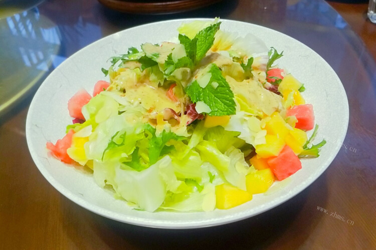 吃沙拉用到的凯撒酱，沙拉凯撒酱是什么味道？