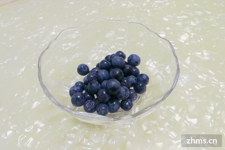 蓝莓泡水为什么没有颜色