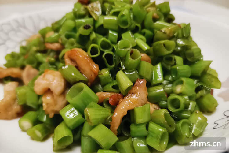 开川菜可以合伙投资吗？加盟周三丰爆炒川菜挣钱吗？