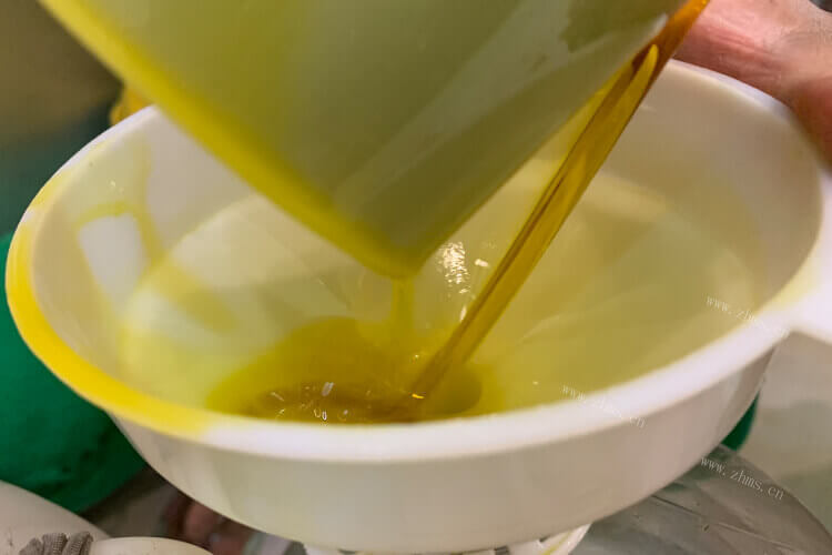 金丰盛菜籽油怎么样？炒菜香不香？