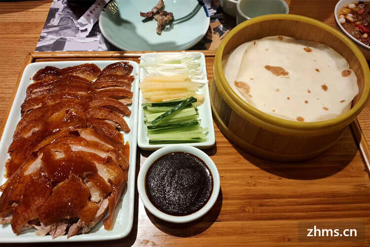 北京烤鸭的来历是什么？关于北京烤鸭背后的故事
